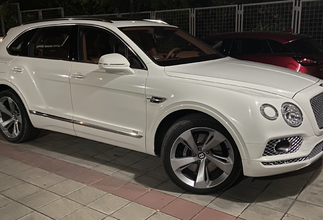 Bentley Bentayga V8