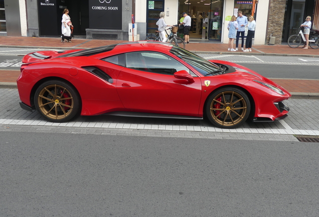 Ferrari 488 Pista