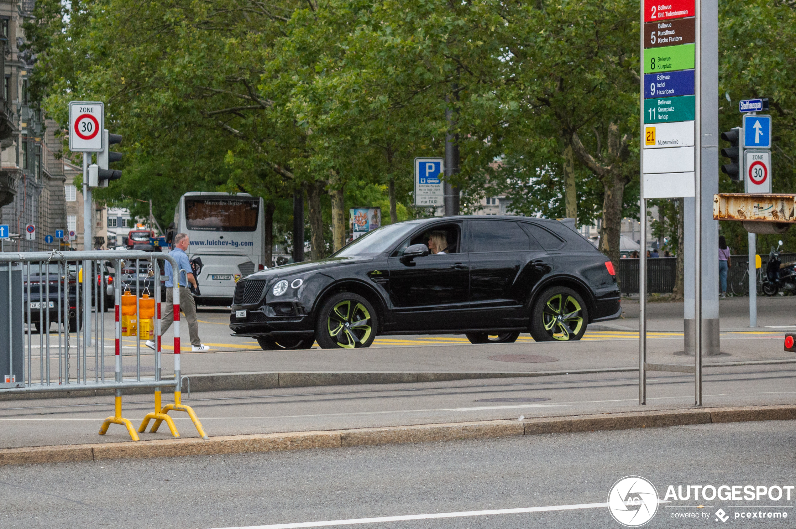 Bentley Bentayga Pikes Peak