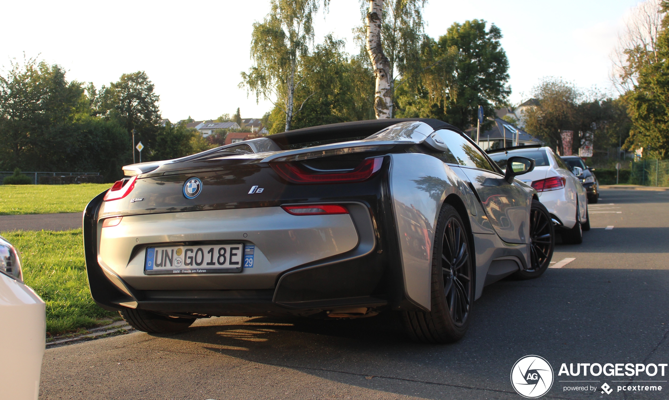 BMW i8 Roadster