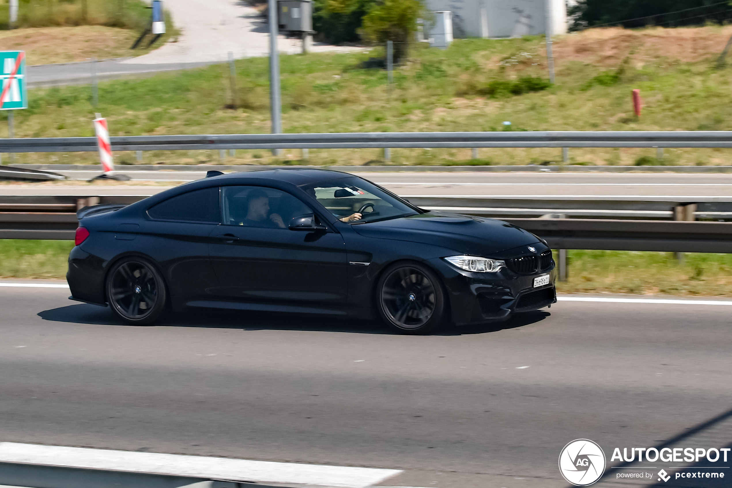 BMW M4 F82 Coupé