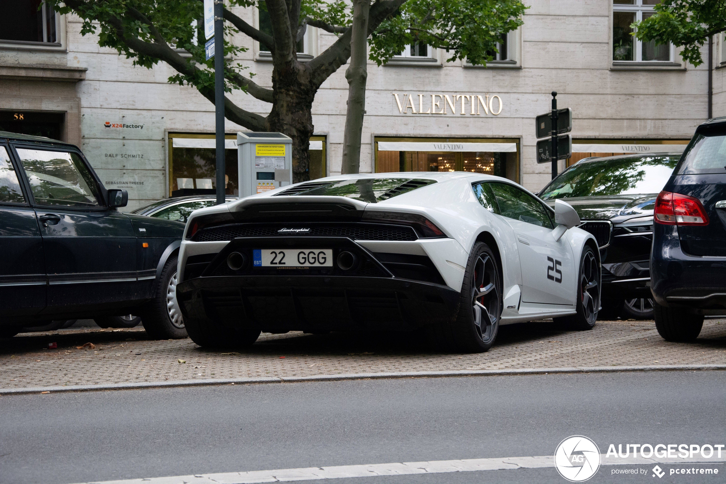 Lamborghini Huracán LP640-4 EVO