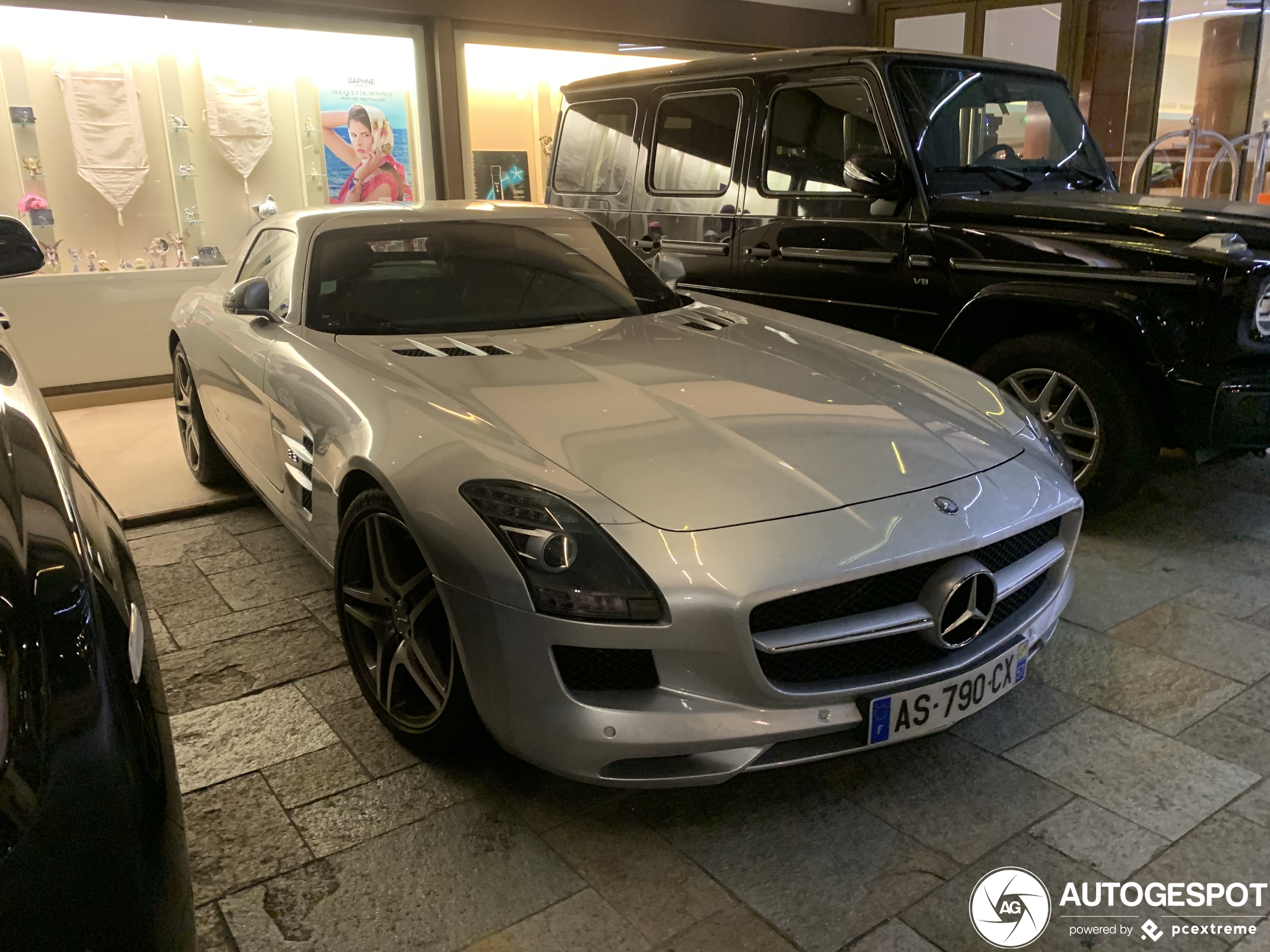 Mercedes-Benz SLS AMG