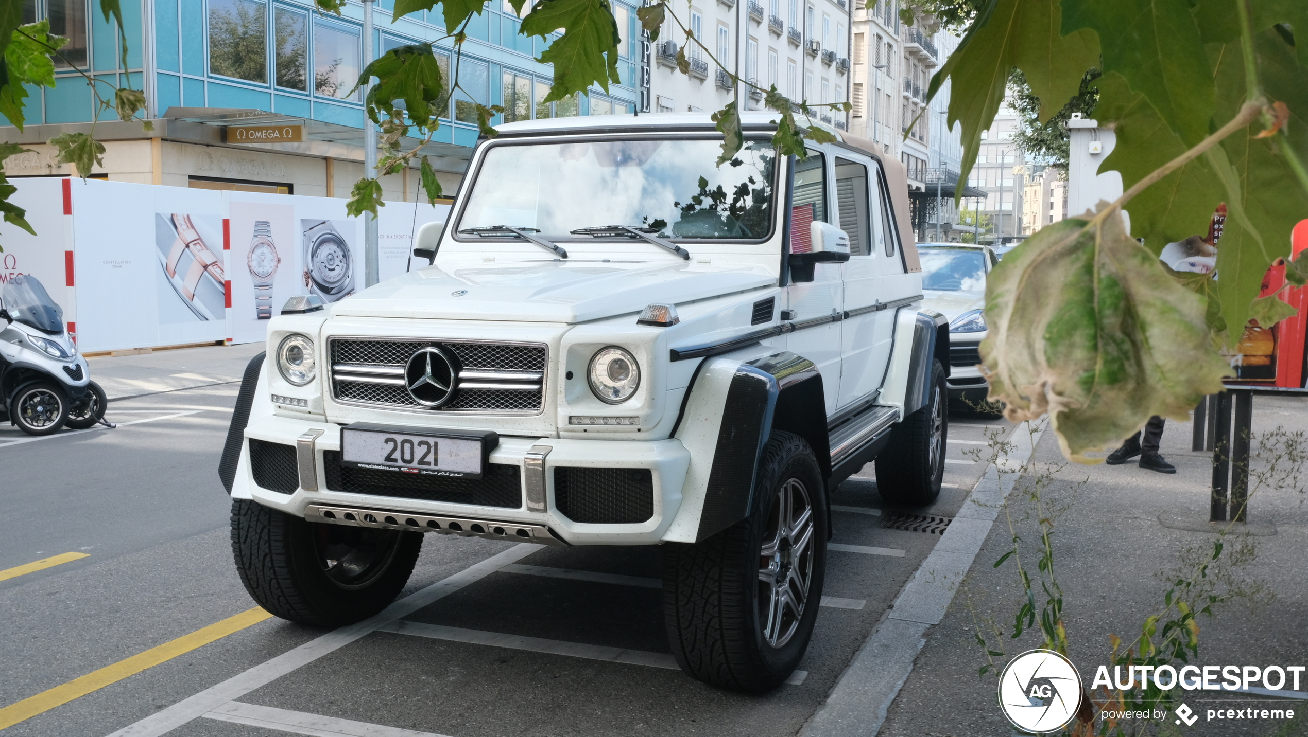 Mercedes-Maybach G 650 Landaulet als vervanger van gouden koets?