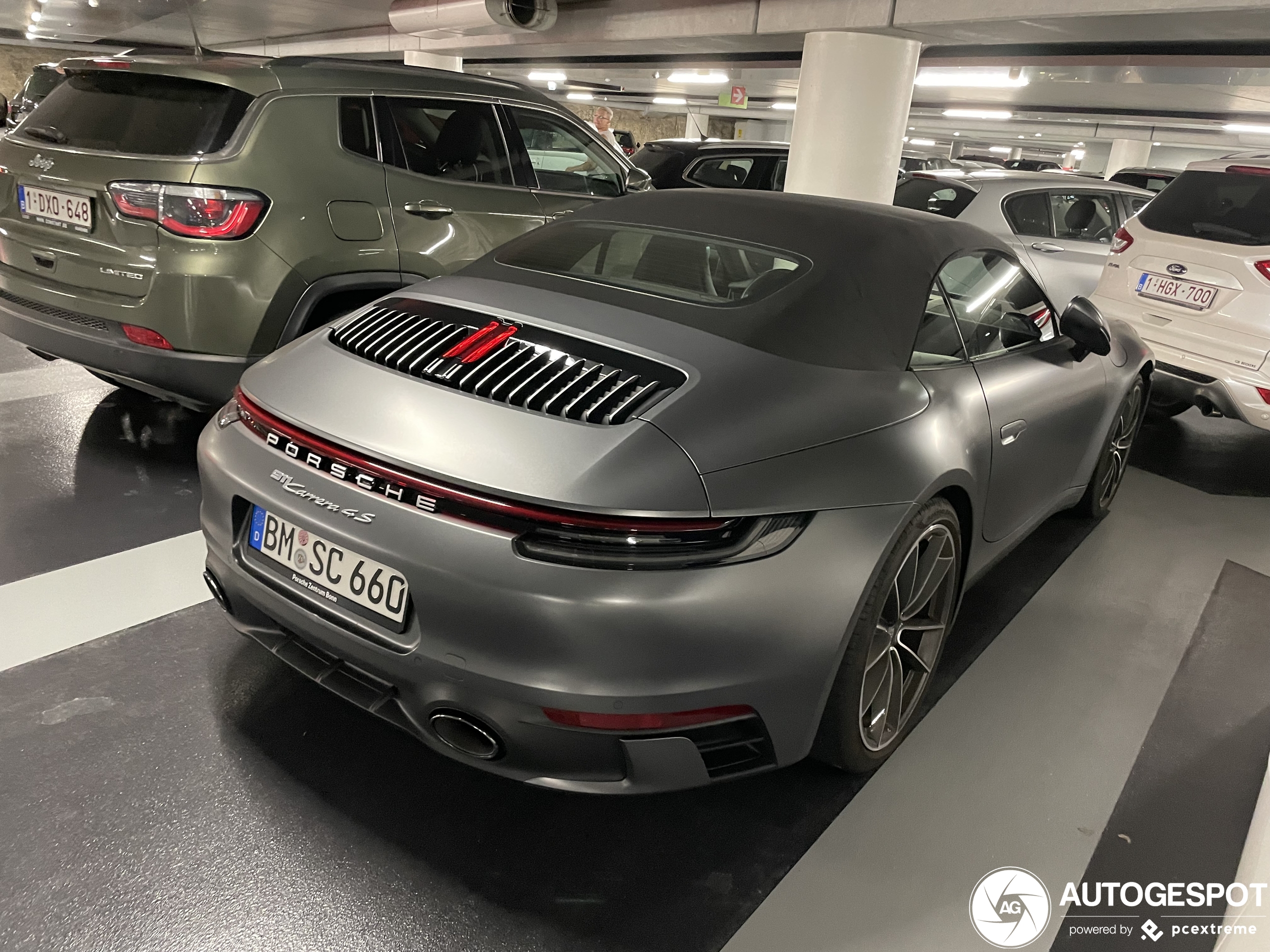 Porsche 992 Carrera 4S Cabriolet