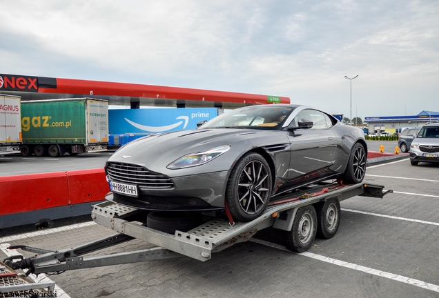 Aston Martin DB11