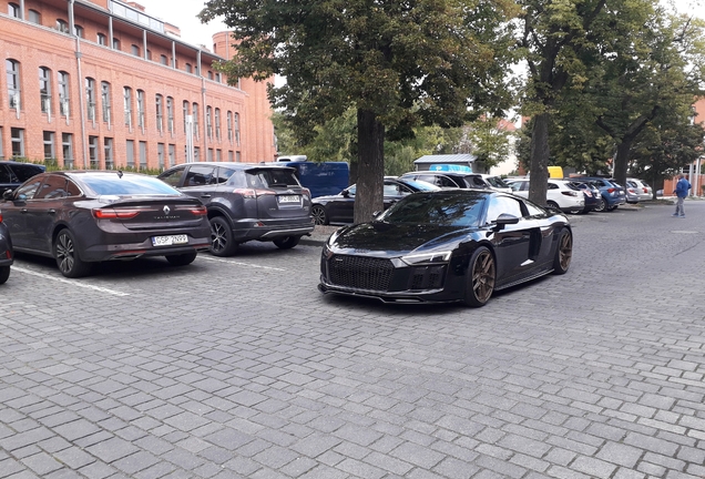 Audi R8 V10 Plus 2015