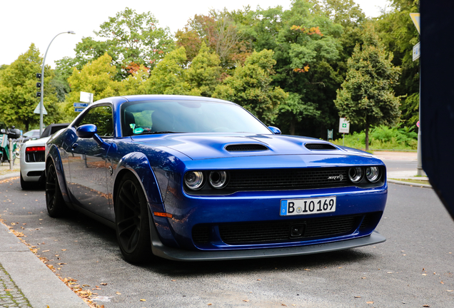 Dodge Challenger SRT Hellcat Widebody