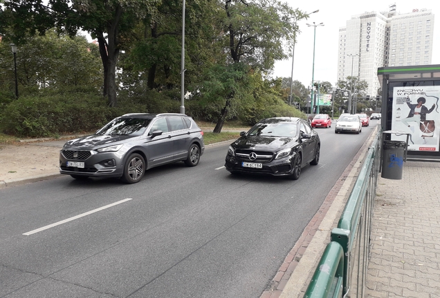 Mercedes-AMG GLA 45 X156