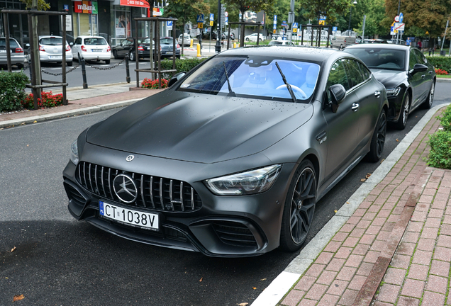 Mercedes-AMG GT 63 S X290