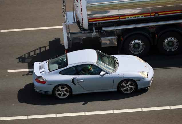 Porsche 996 Turbo