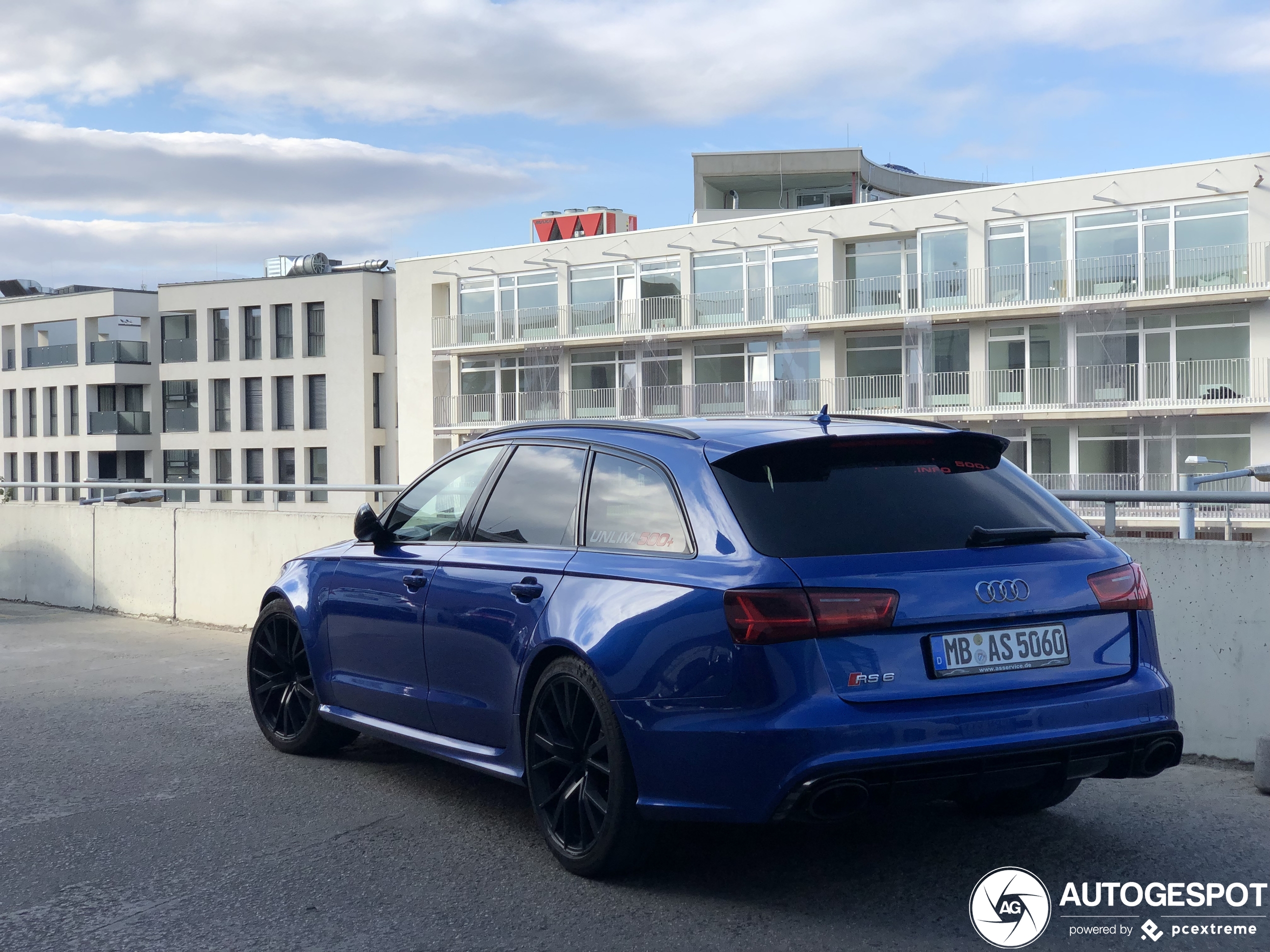 Audi RS6 Avant C7 2015