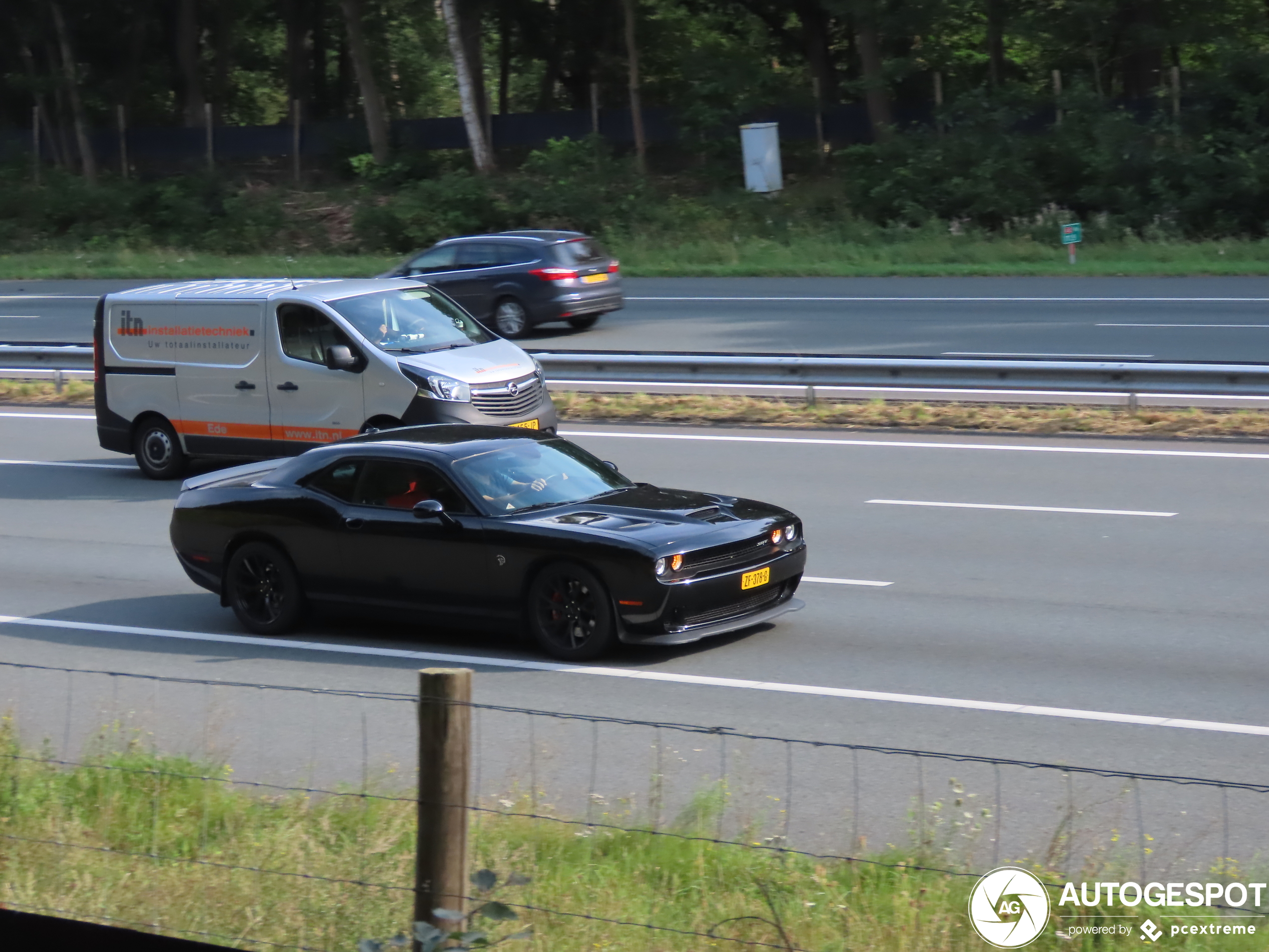 Dodge Challenger SRT Hellcat