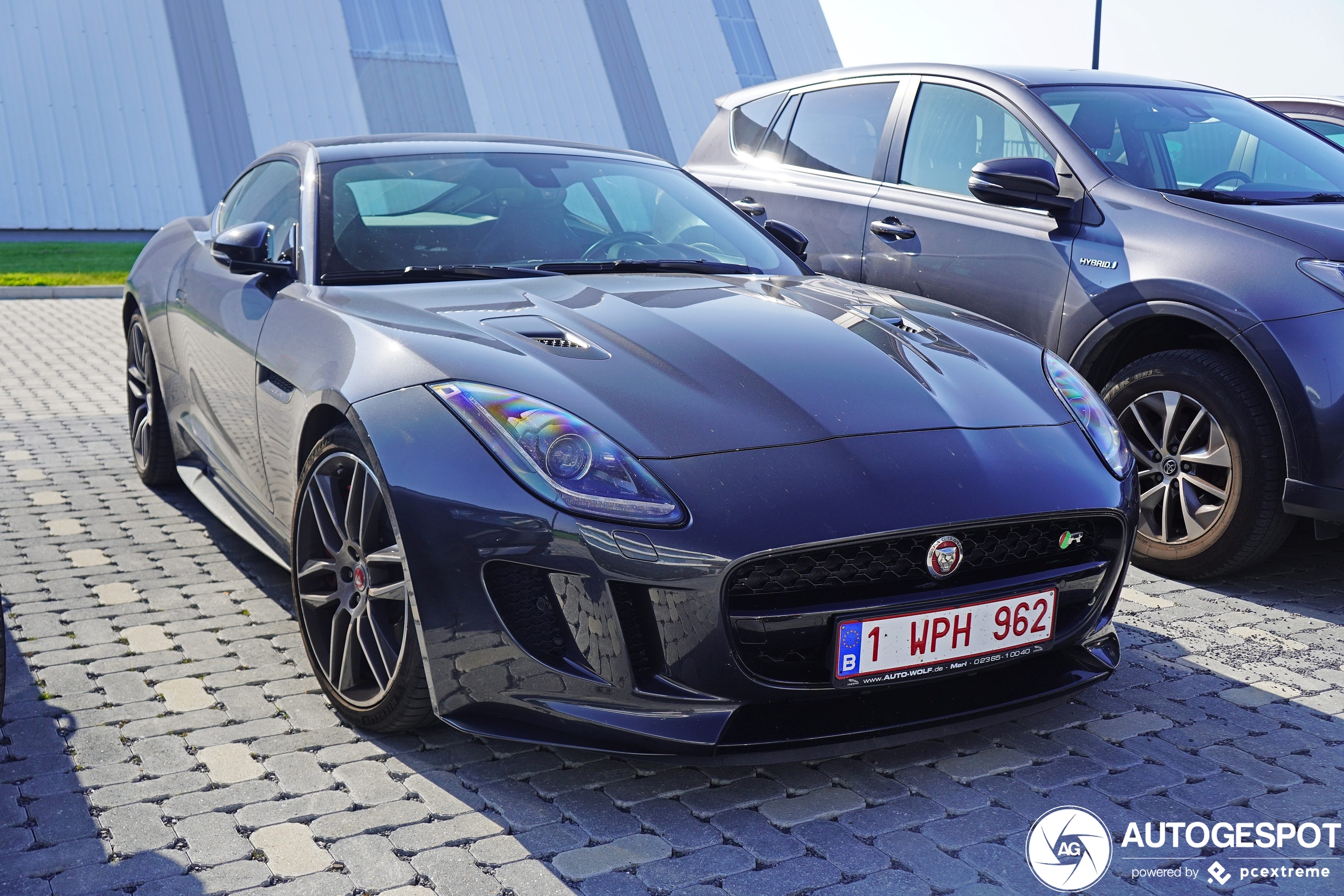 Jaguar F-TYPE R AWD Coupé