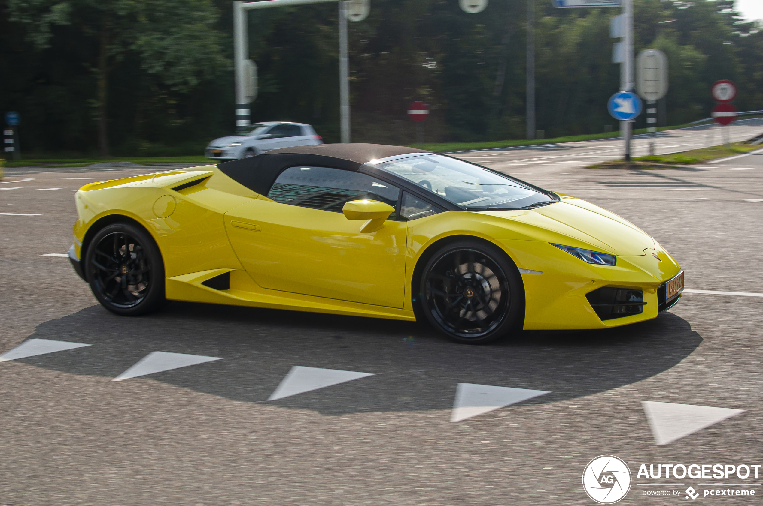 Lamborghini Huracán LP580-2 Spyder