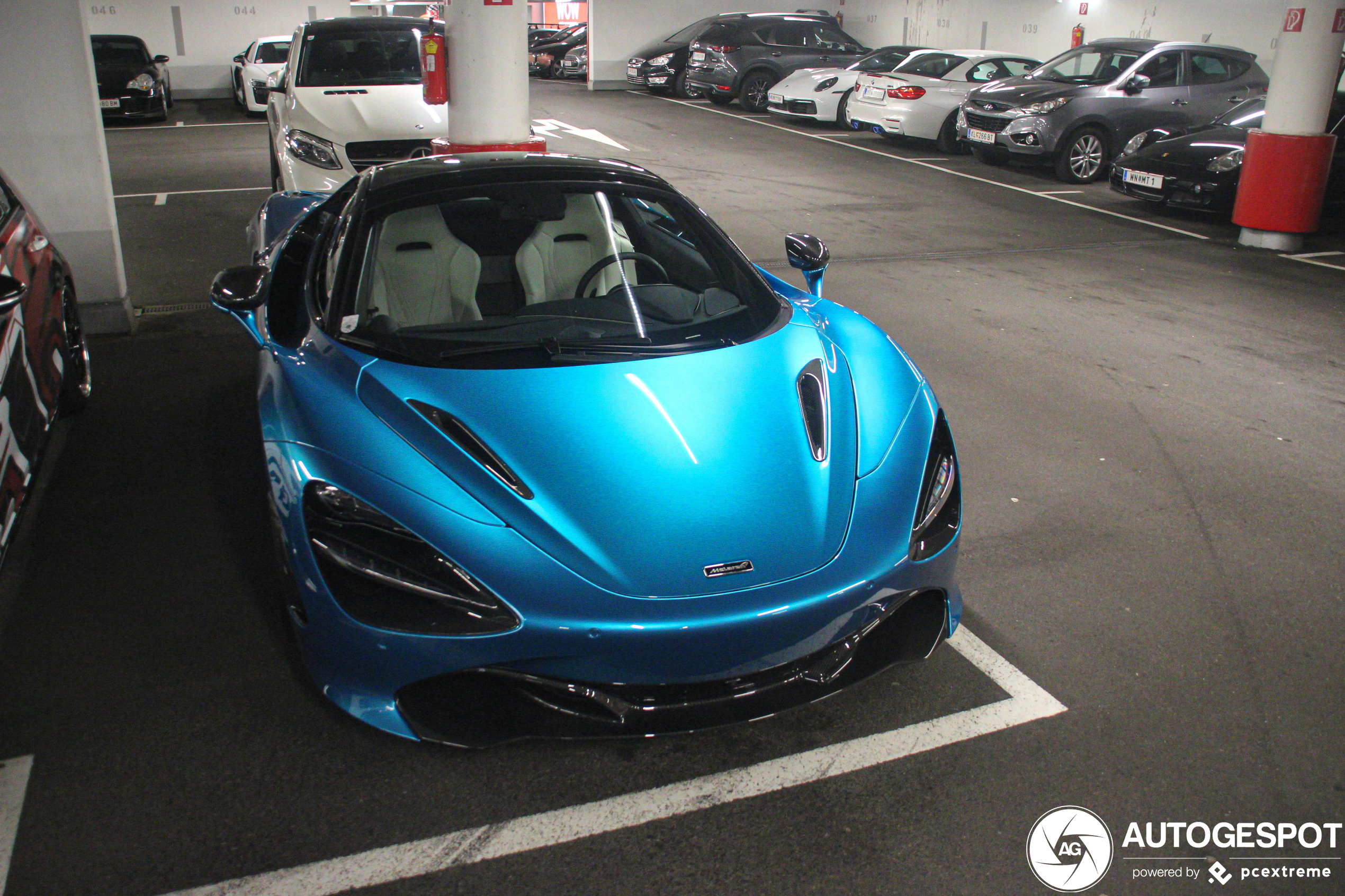 McLaren 720S Spider