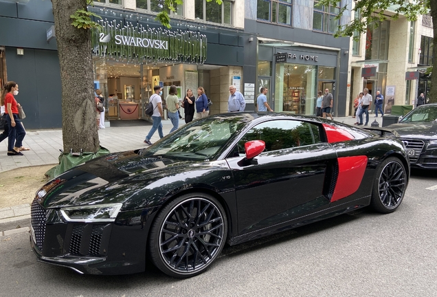 Audi R8 V10 Plus 2015