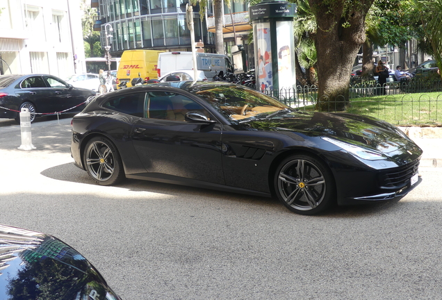 Ferrari GTC4Lusso