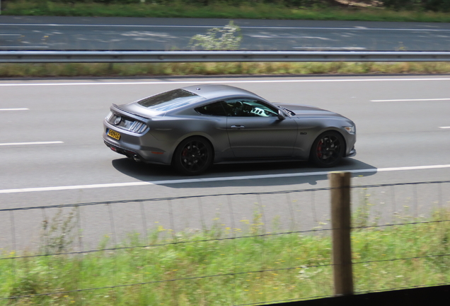 Ford Mustang GT 2015