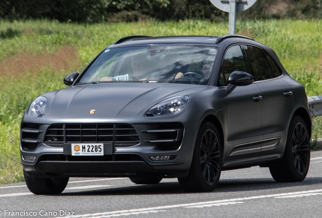 Porsche 95B Macan Turbo