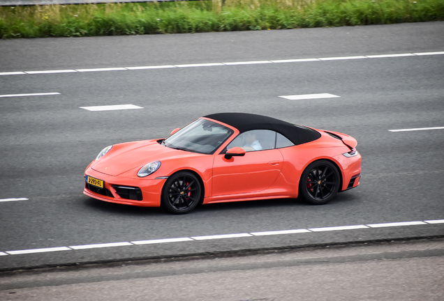 Porsche 992 Carrera S Cabriolet