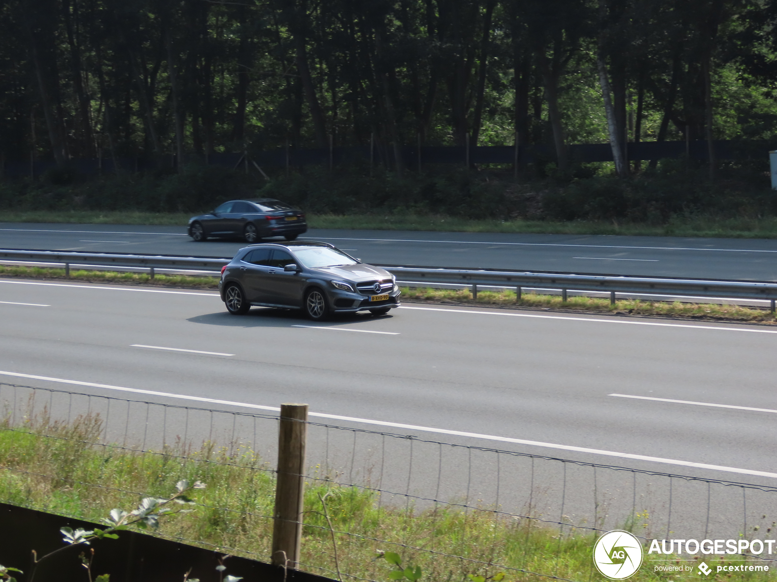 Mercedes-Benz GLA 45 AMG X156