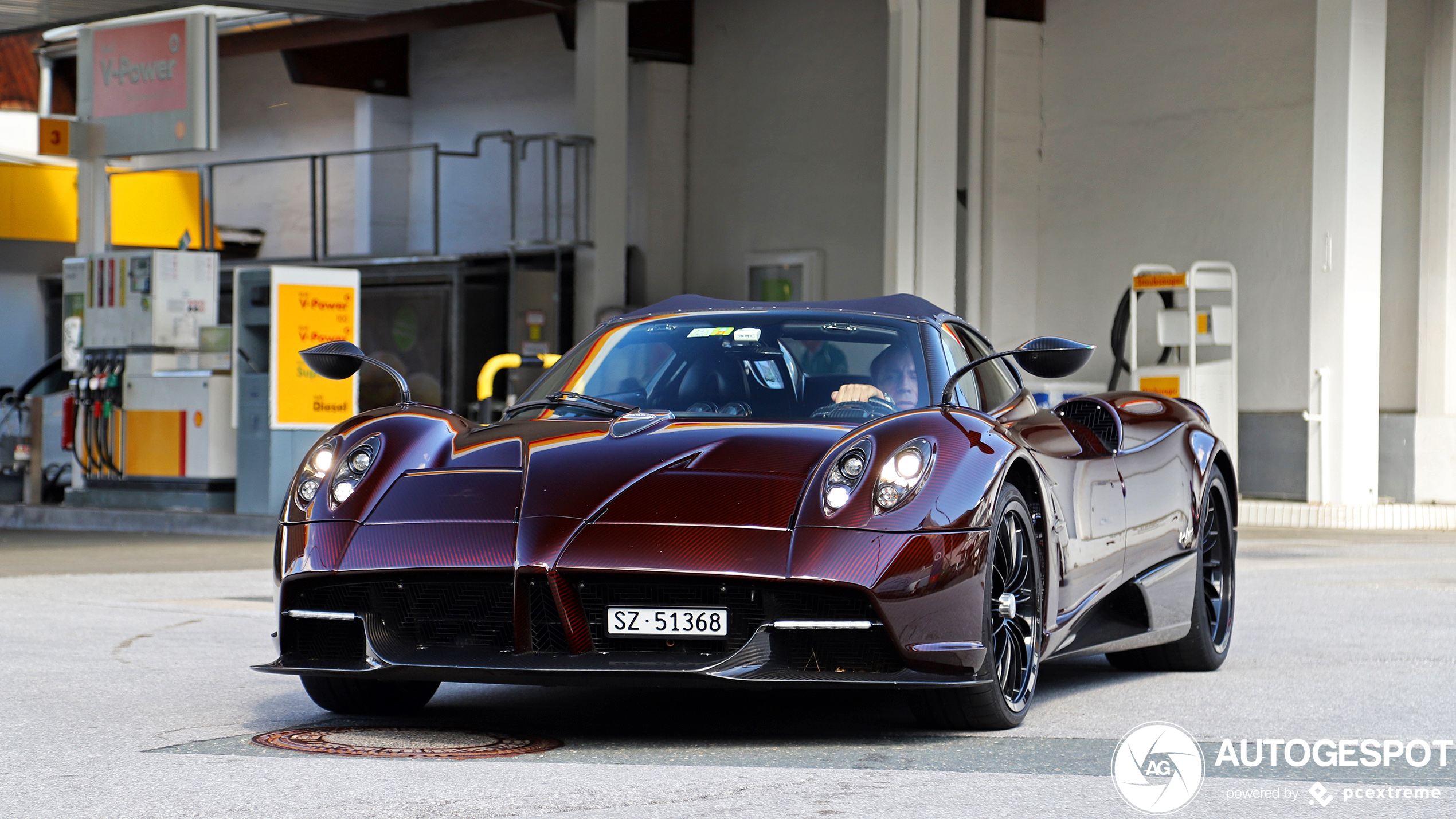 Pagani Huayra Roadster