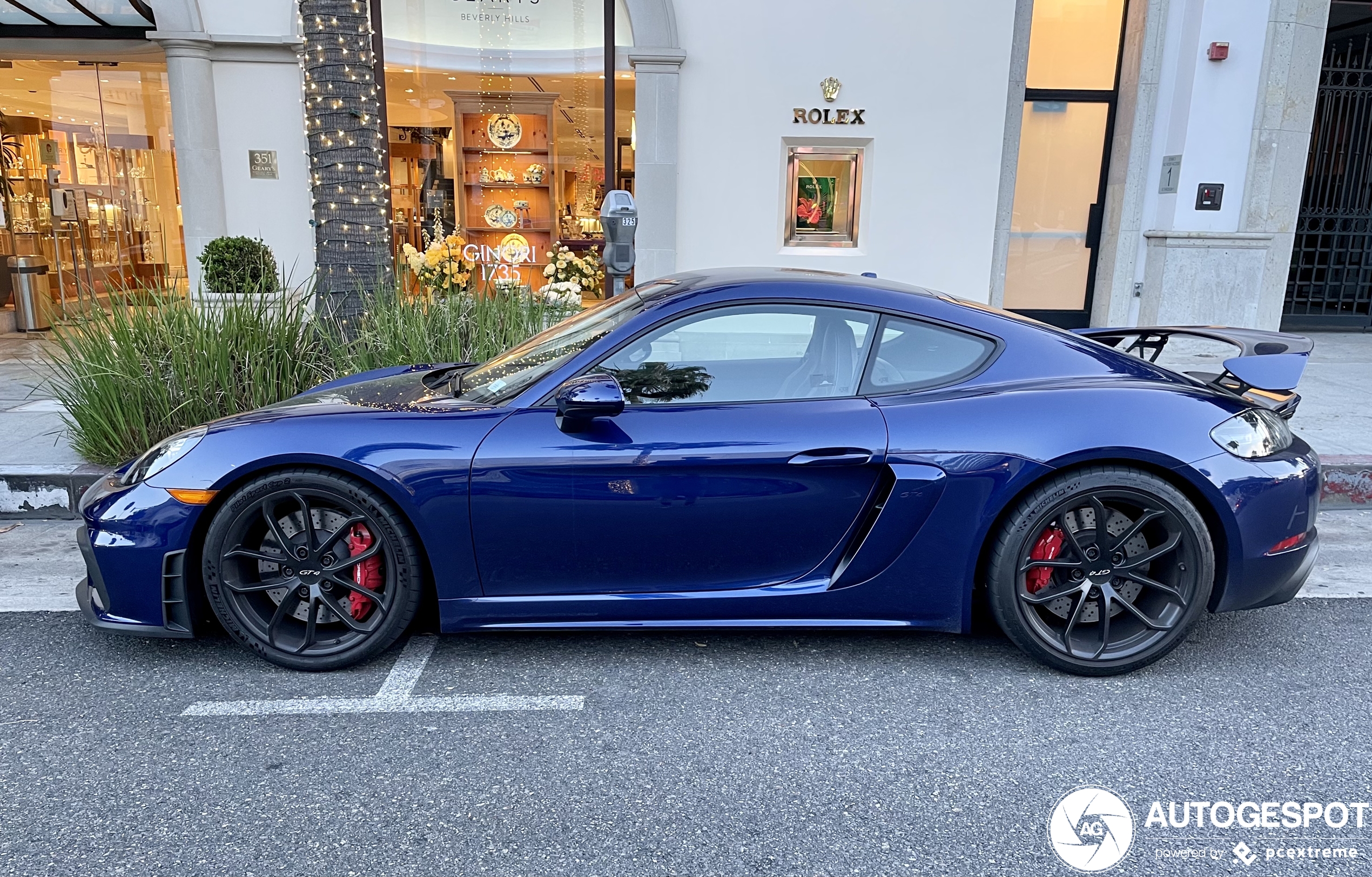 Porsche 718 Cayman GT4