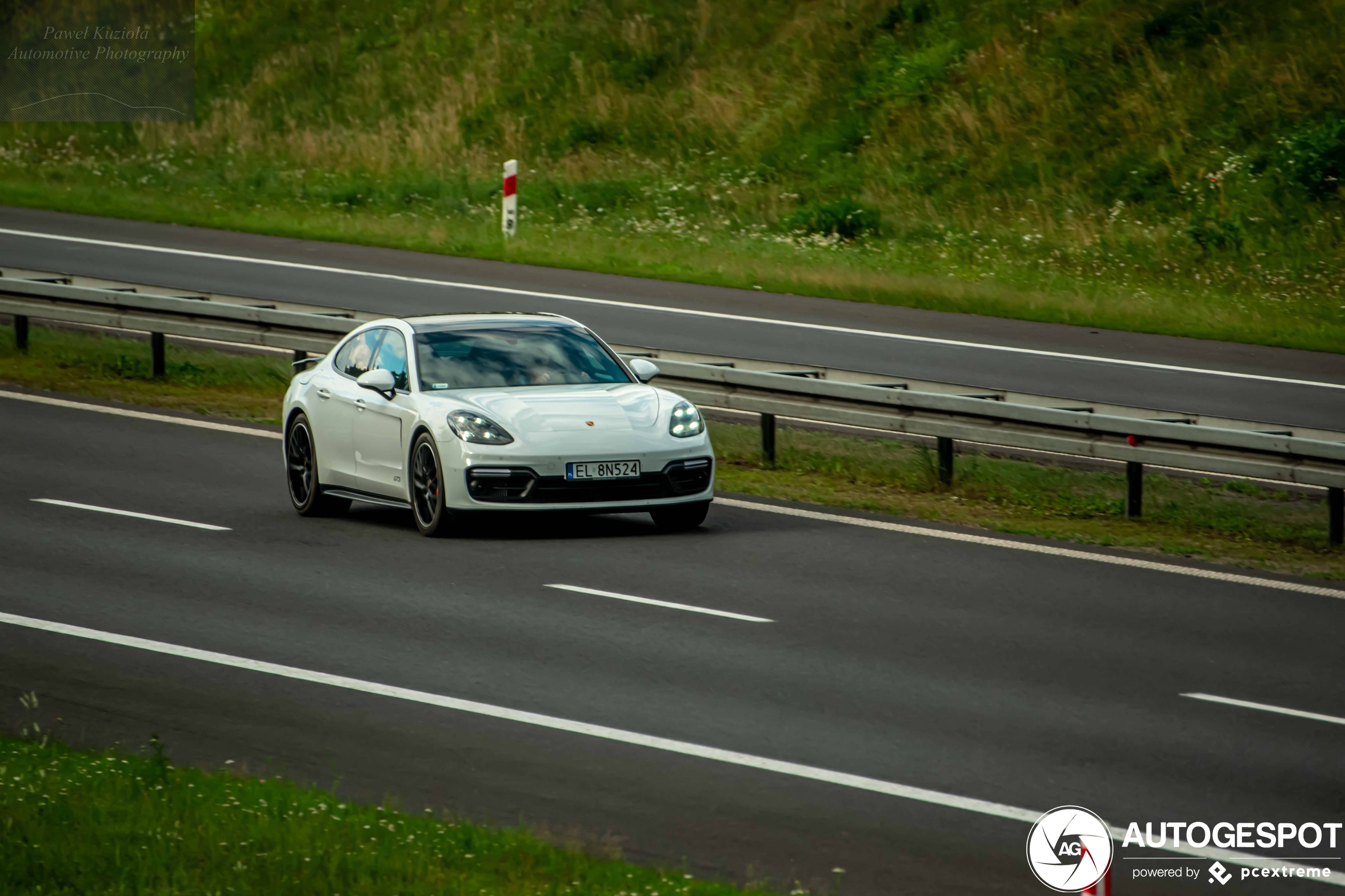 Porsche 971 Panamera GTS MkI