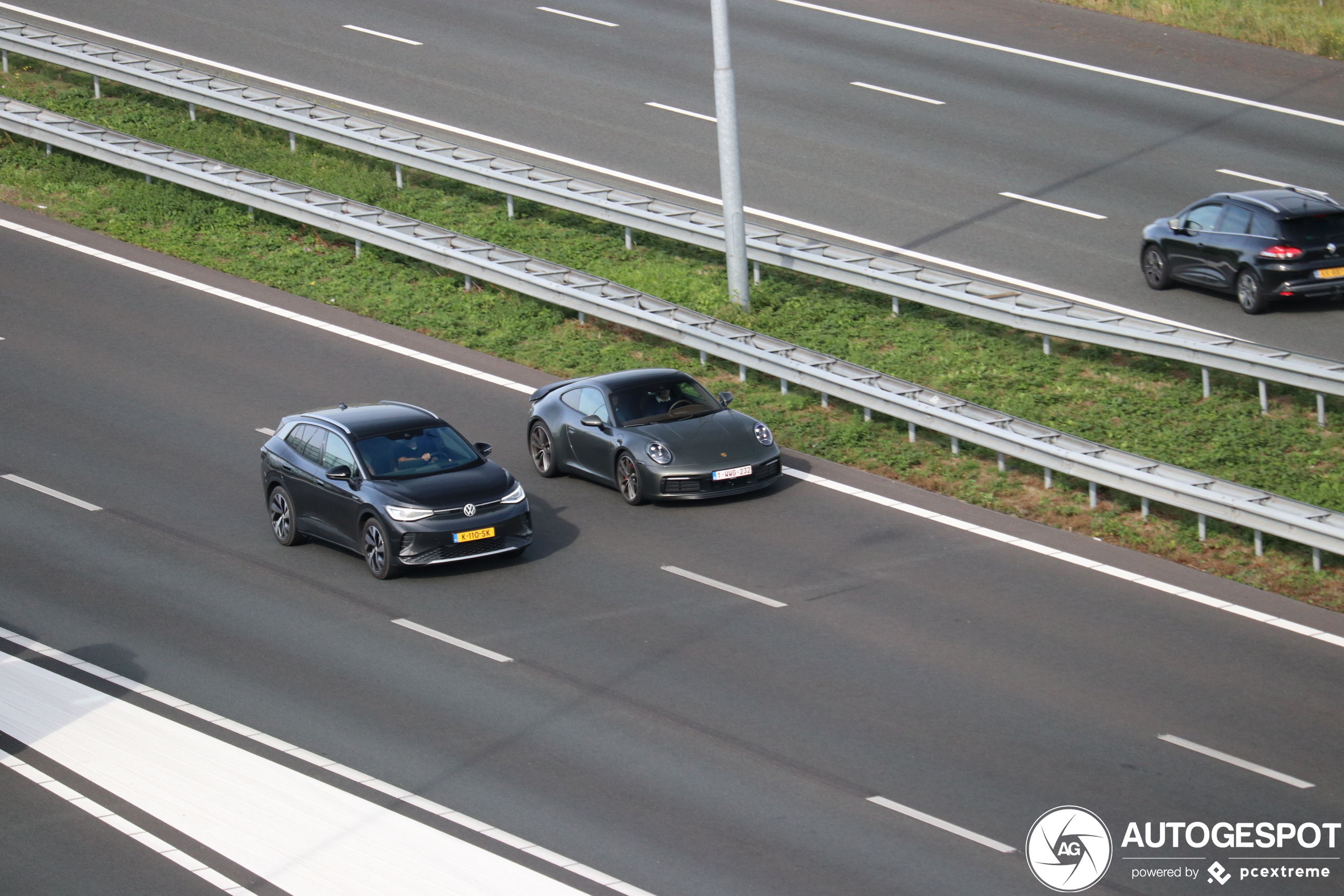 Porsche 992 Carrera 4S