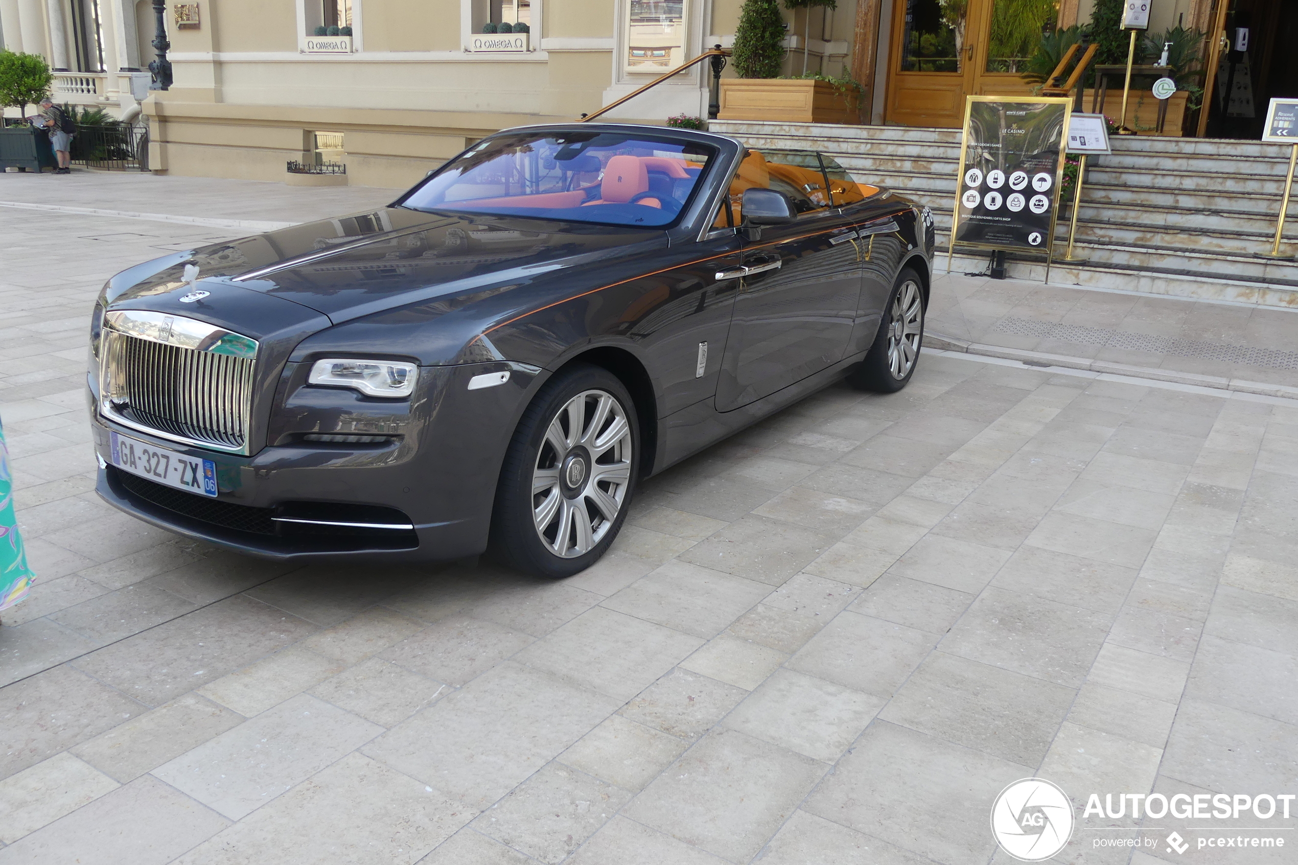 Rolls-Royce Dawn