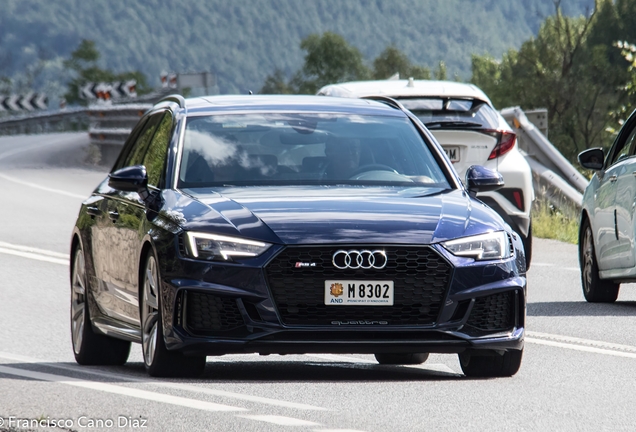 Audi RS4 Avant B9