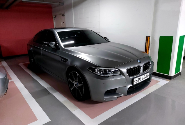 BMW M5 F10 30 Jahre Edition