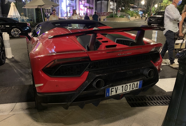 Lamborghini Huracán LP640-4 Performante Spyder