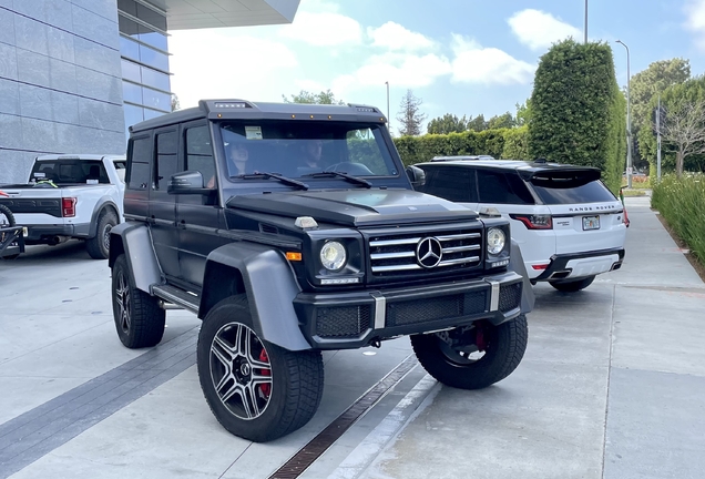 Mercedes-Benz G 550 4X4²