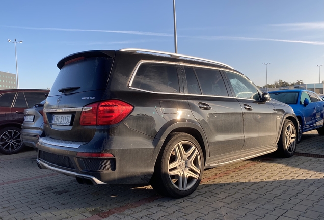 Mercedes-Benz GL 63 AMG X166