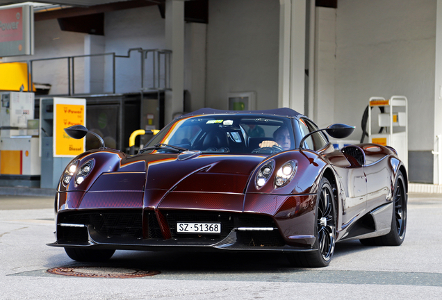 Pagani Huayra Roadster