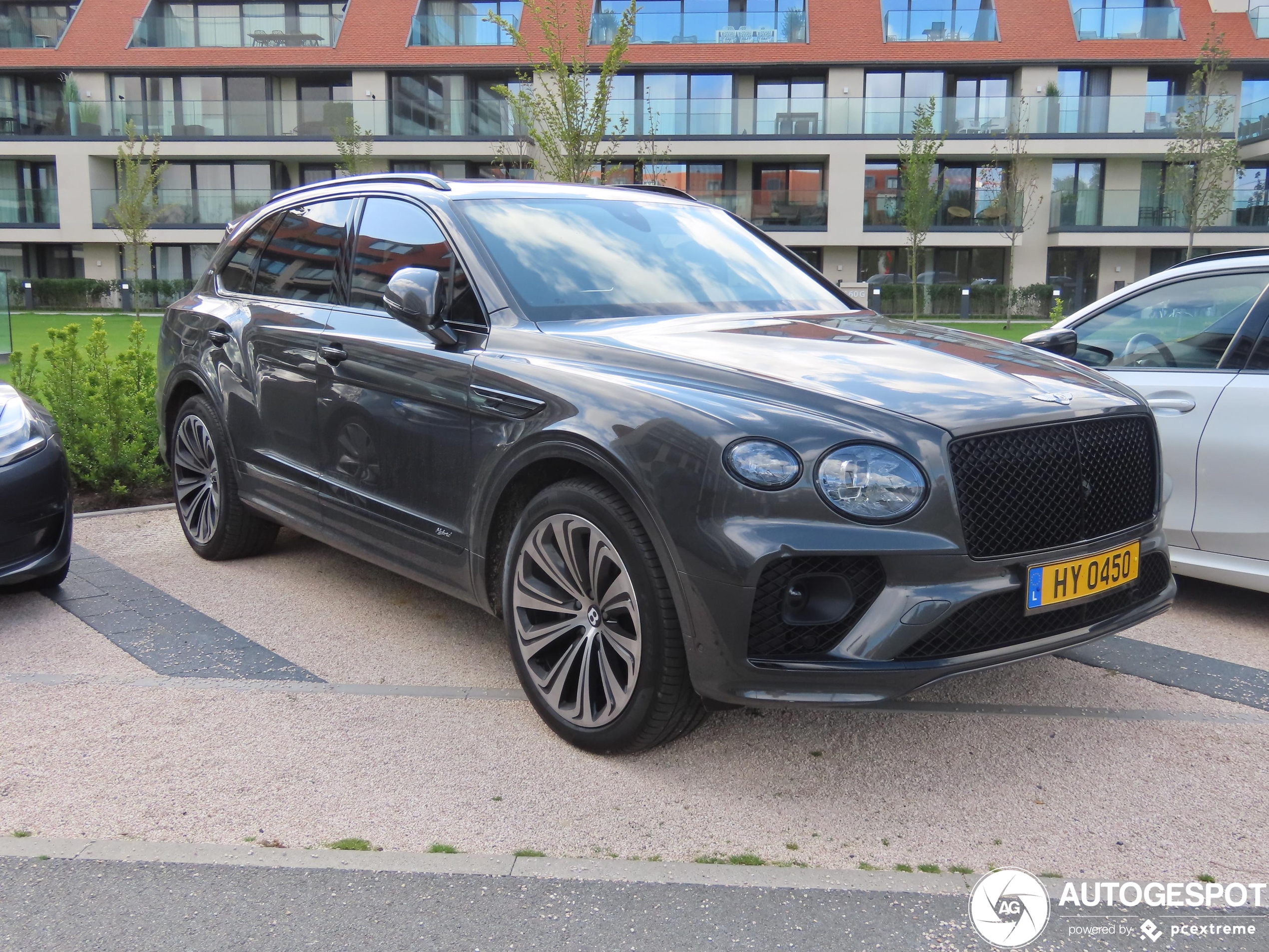 Bentley Bentayga Hybrid 2021 First Edition