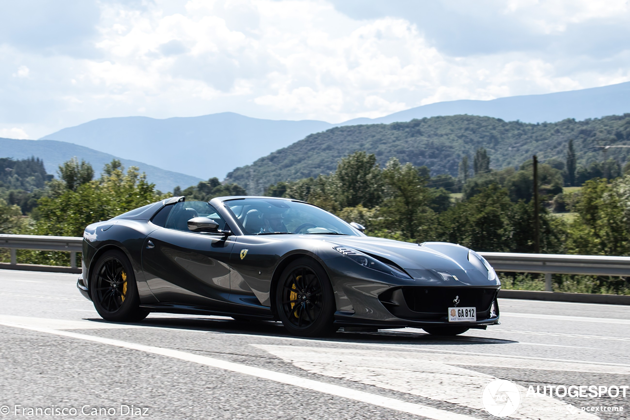 Ferrari 812 GTS