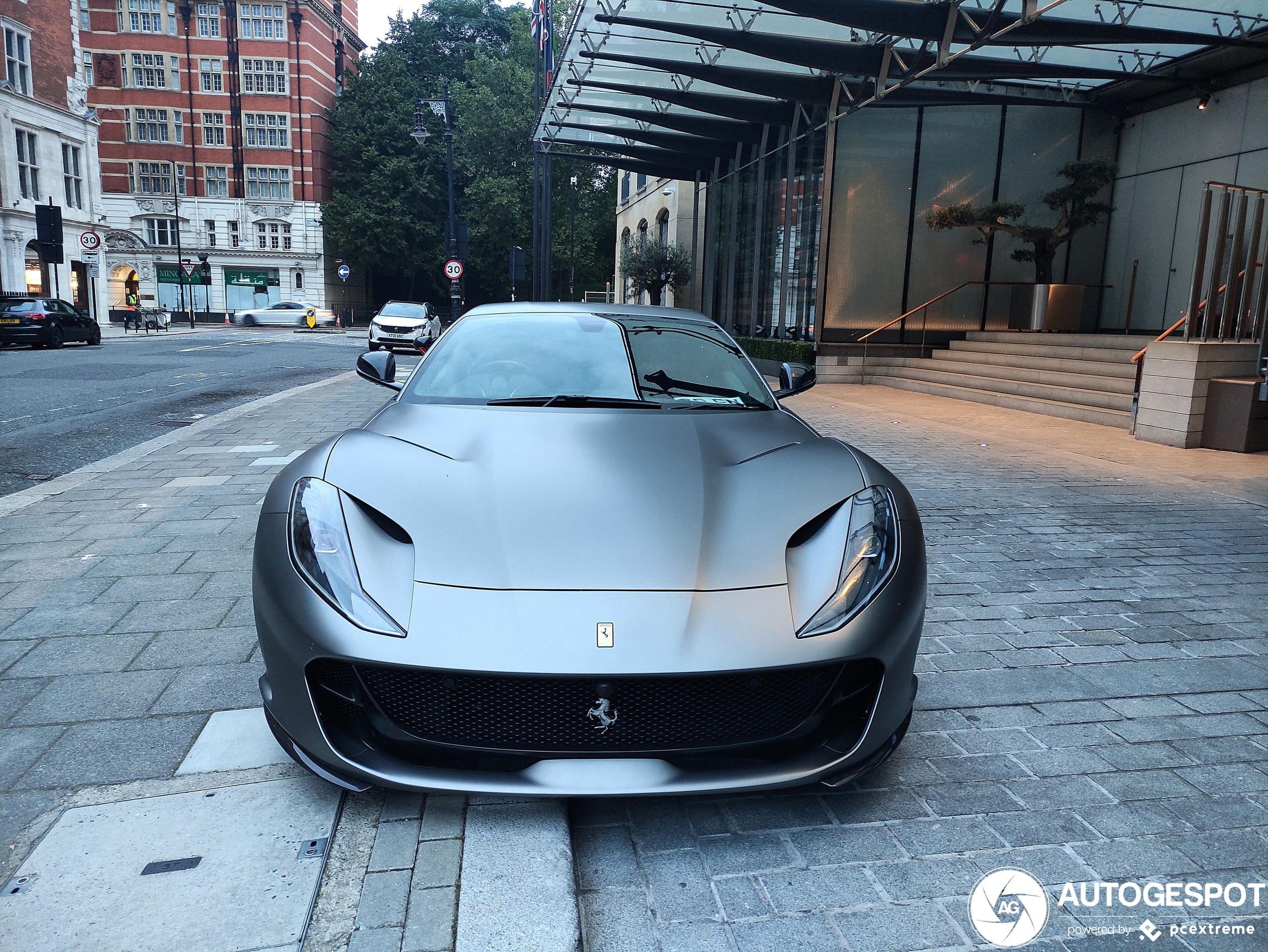 Ferrari 812 Superfast