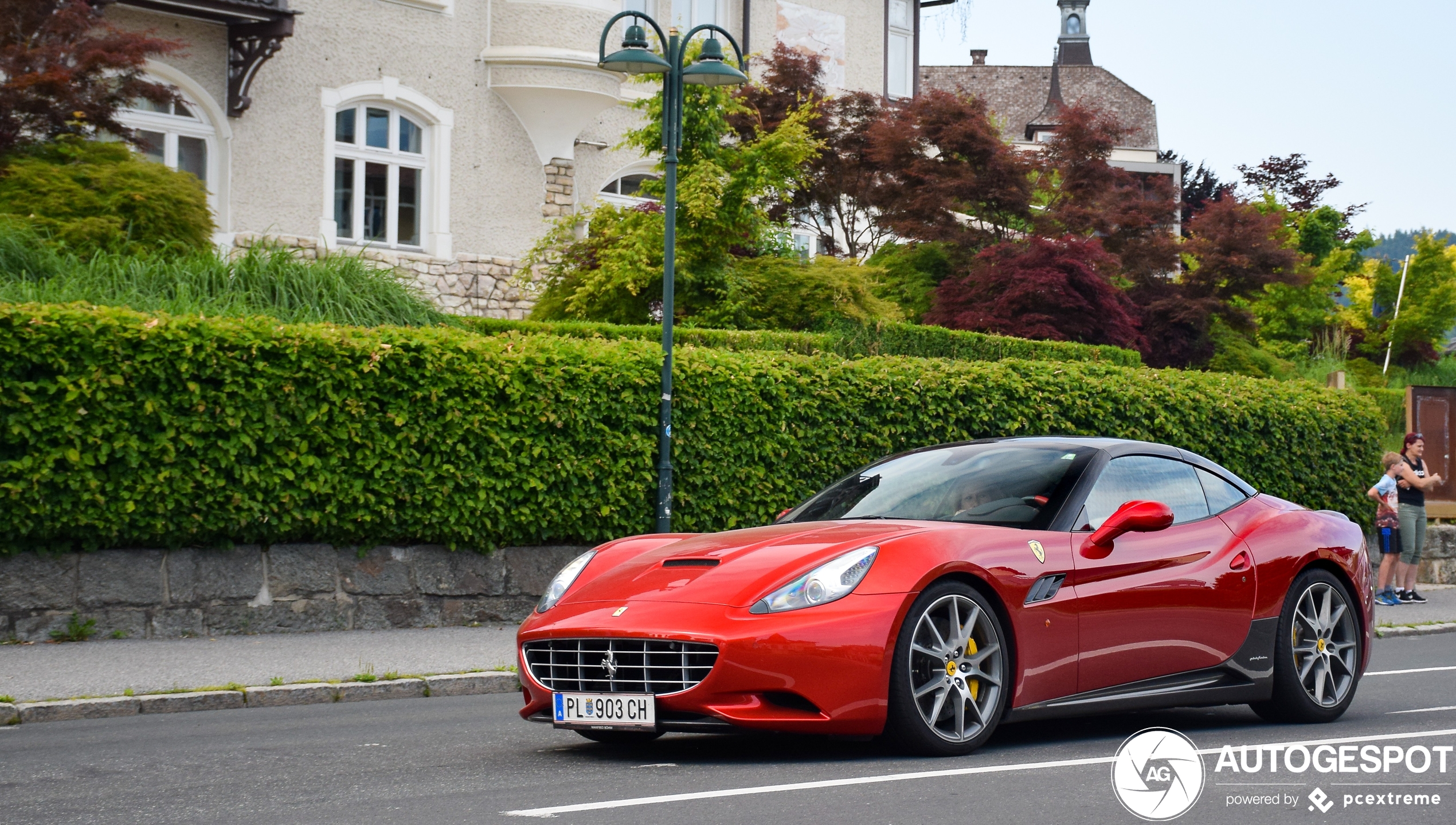 Ferrari California