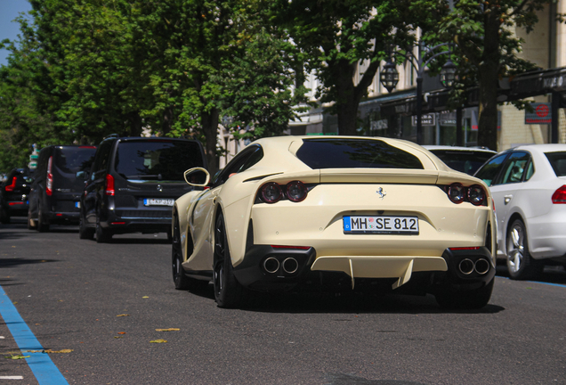 Ferrari 812 Superfast