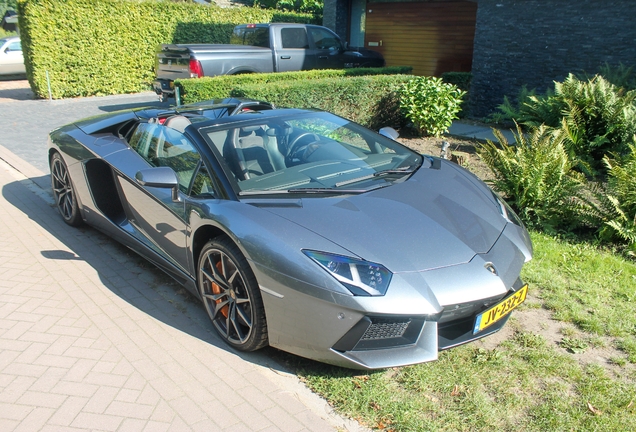 Lamborghini Aventador LP700-4 Roadster