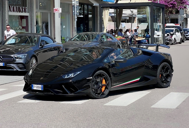 Lamborghini Huracán LP640-4 Performante Spyder