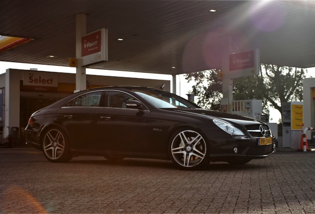 Mercedes-Benz CLS 63 AMG C219