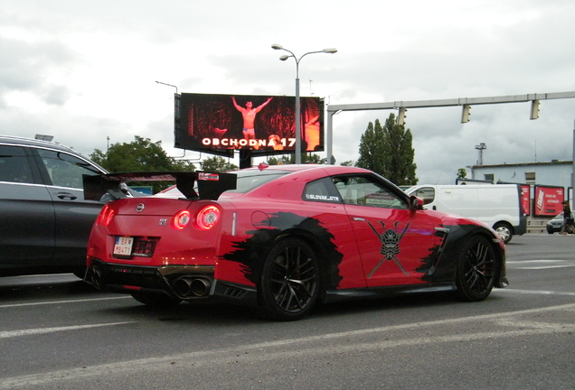 Nissan GT-R 2017