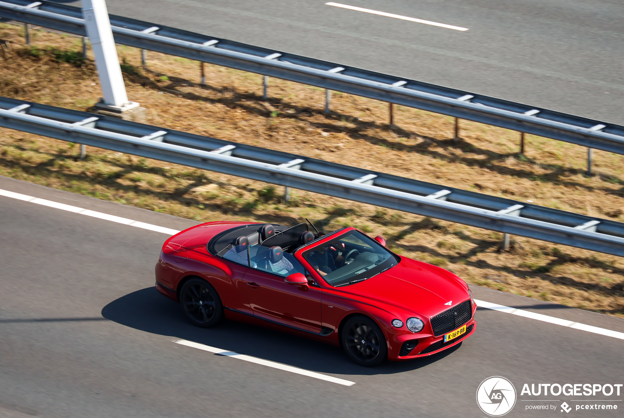 Bentley Continental GTC V8 2020