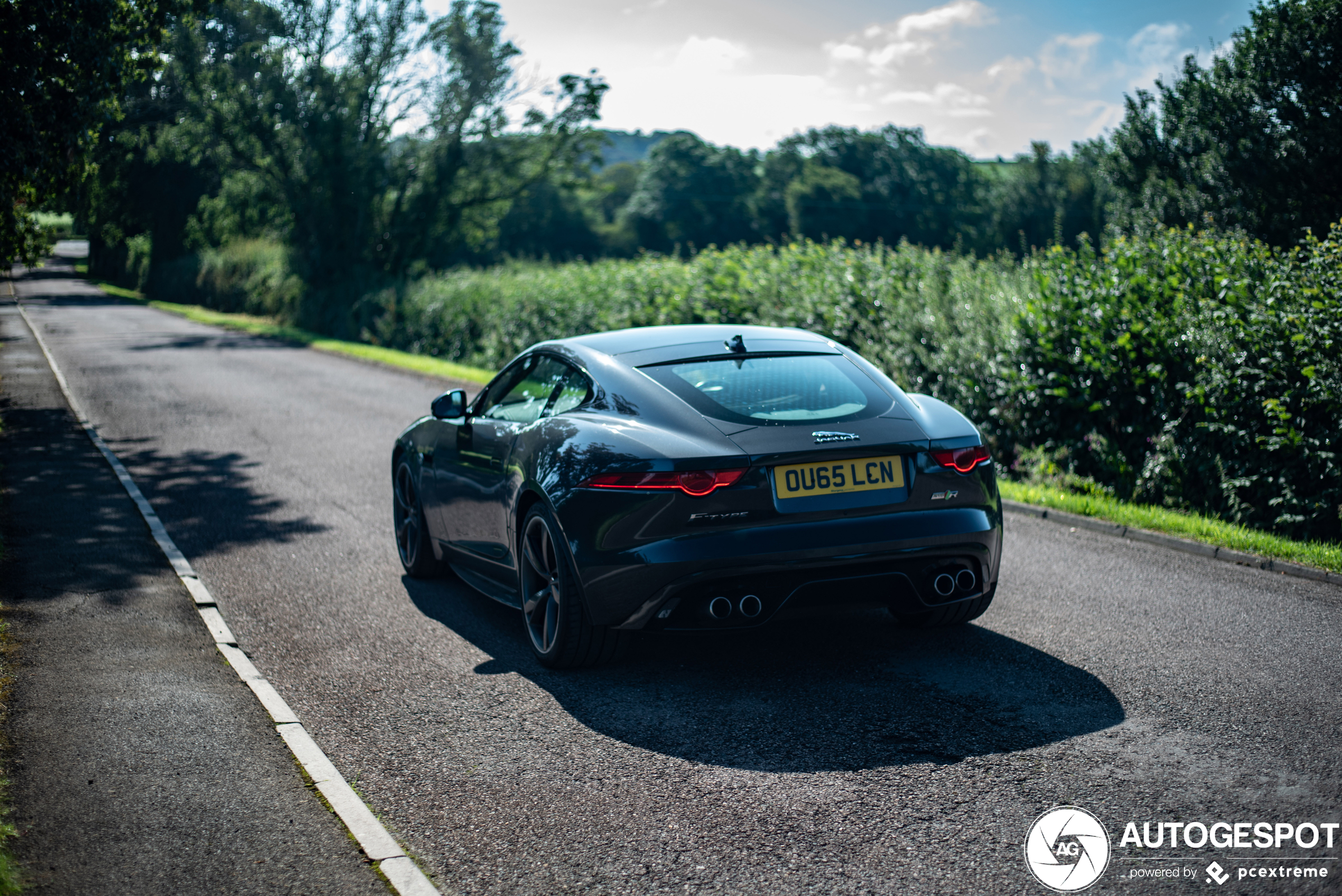 Jaguar F-TYPE R AWD Coupé