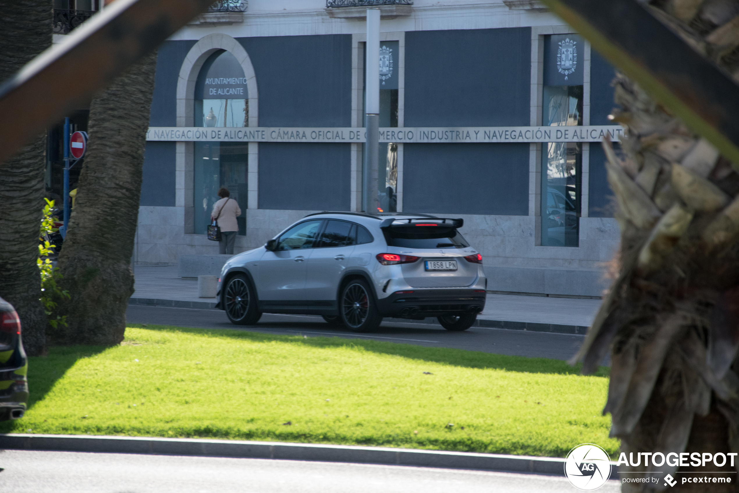 Mercedes-AMG GLA 45 S 4MATIC+ H247