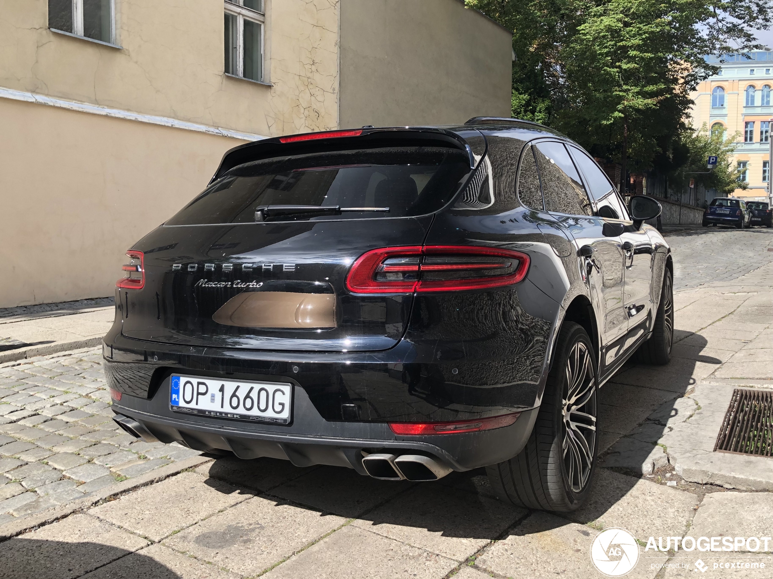 Porsche 95B Macan Turbo